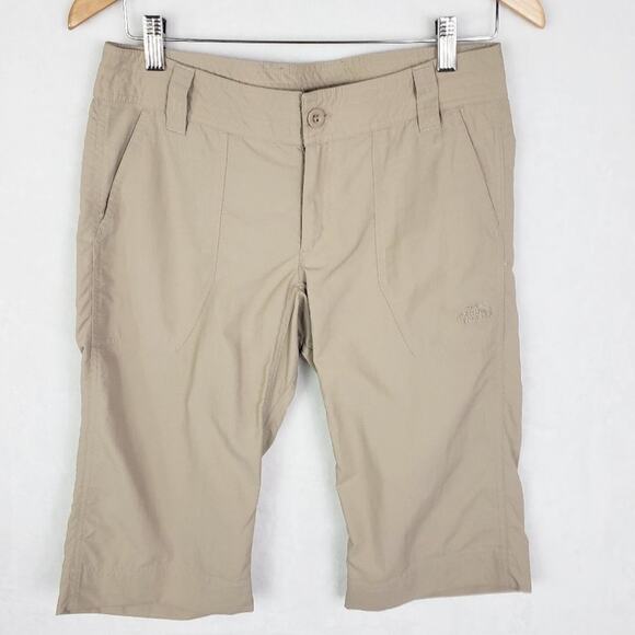 The North Faces Shorts Women 4 Tan Nylon Hiking Outdoor Bermuda Pockets - Picture 1 of 7